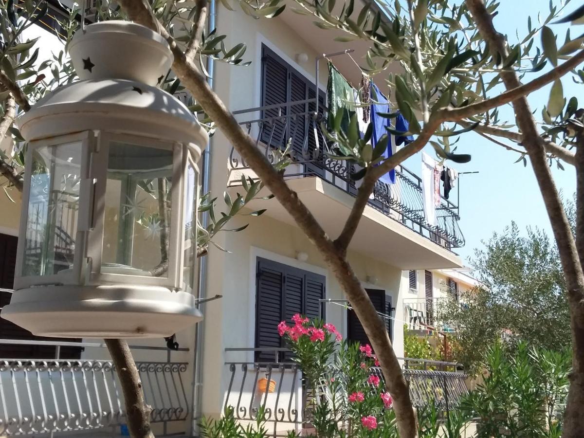 And Charming Apartment In Vantacici Malinska Εξωτερικό φωτογραφία