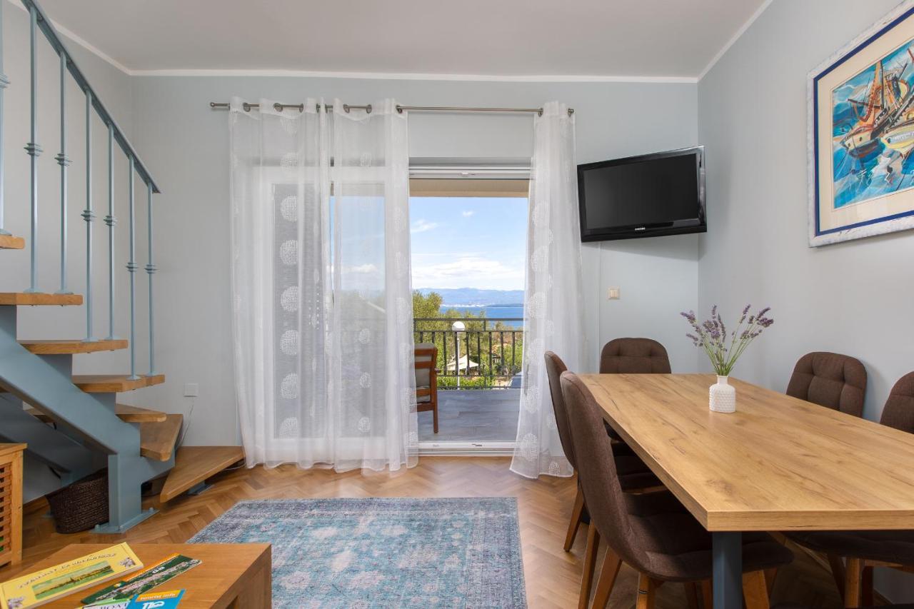 And Charming Apartment In Vantacici Malinska Εξωτερικό φωτογραφία