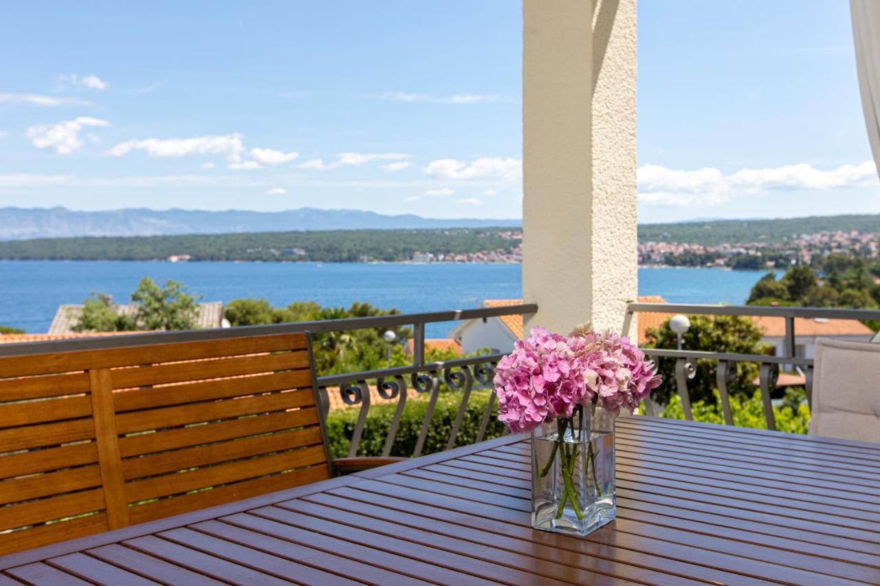 And Charming Apartment In Vantacici Malinska Εξωτερικό φωτογραφία